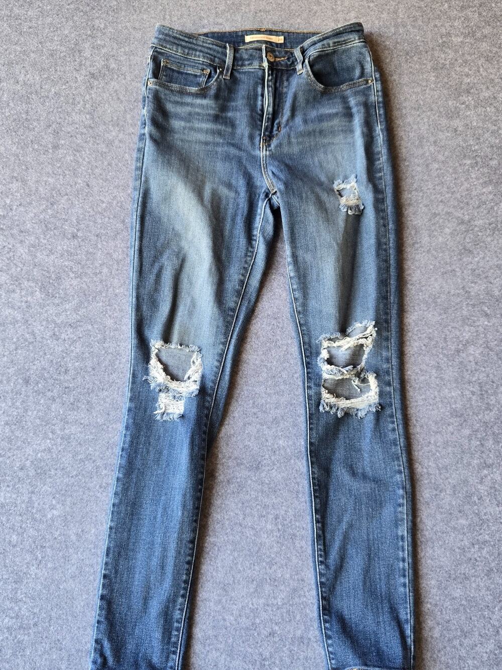 Levi's 721 Jeans Women's Size 28 Blue High Rise Skinny Distressed Medium Wash